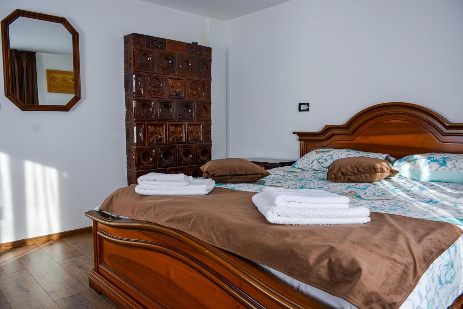 Casuta Adelina Borsa Villa Kültér fotó